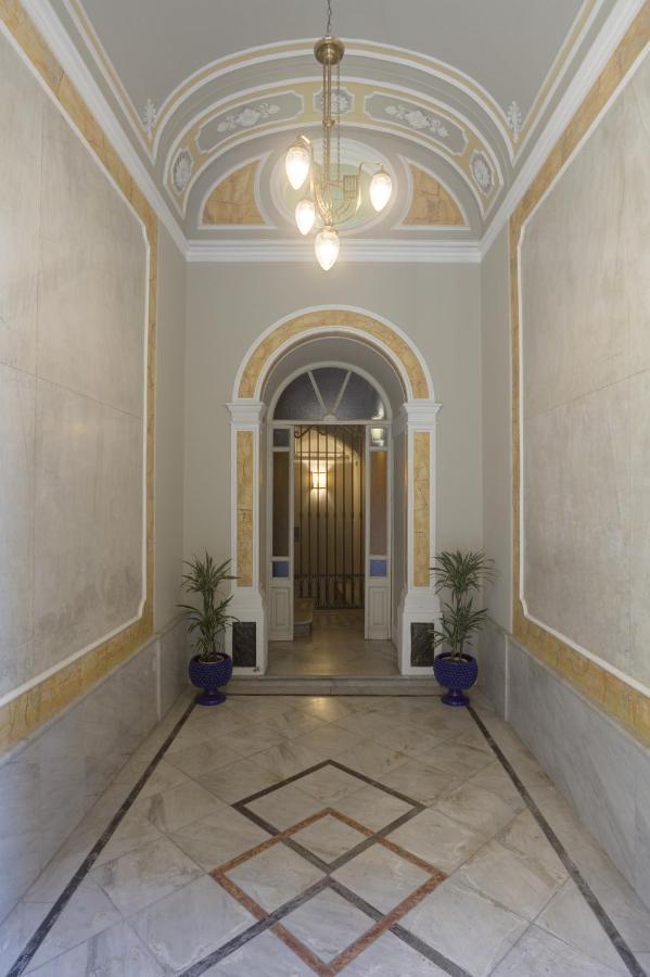 Palazzo Pastura B&B And Apartments CTA Exterior foto
